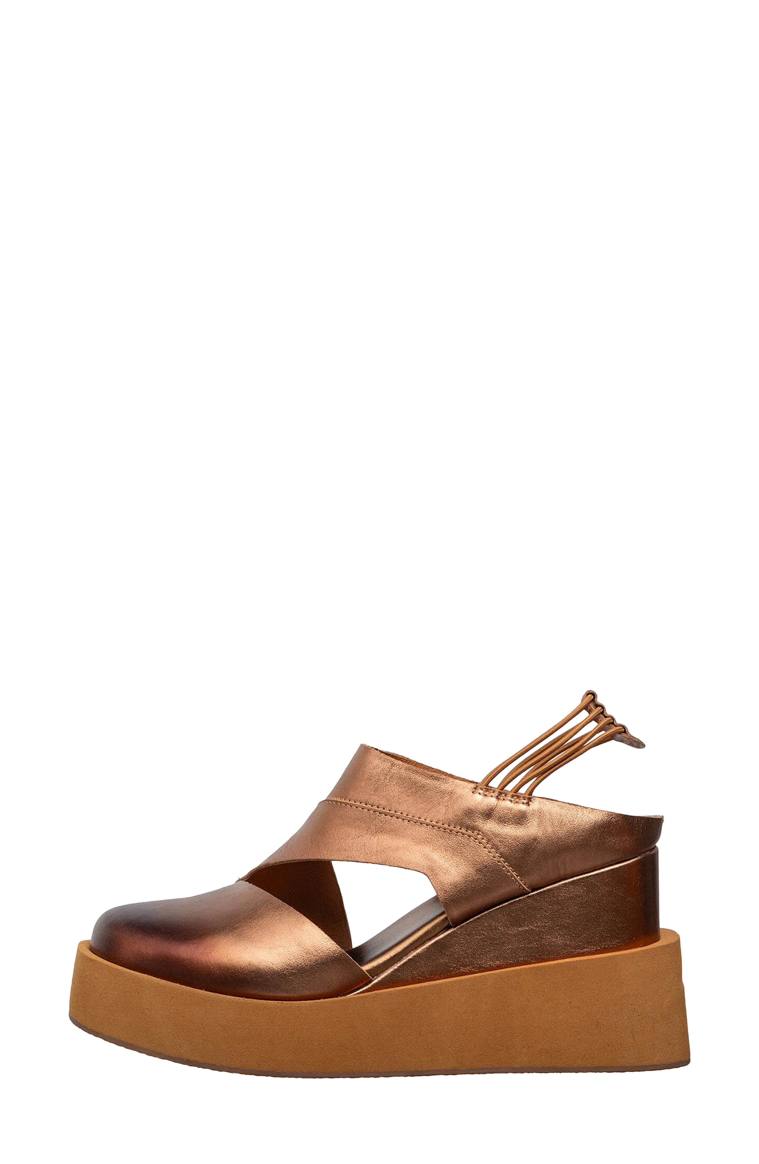 ANTELOPE Uma Wedge Sandal, Alternate, color, Bronze