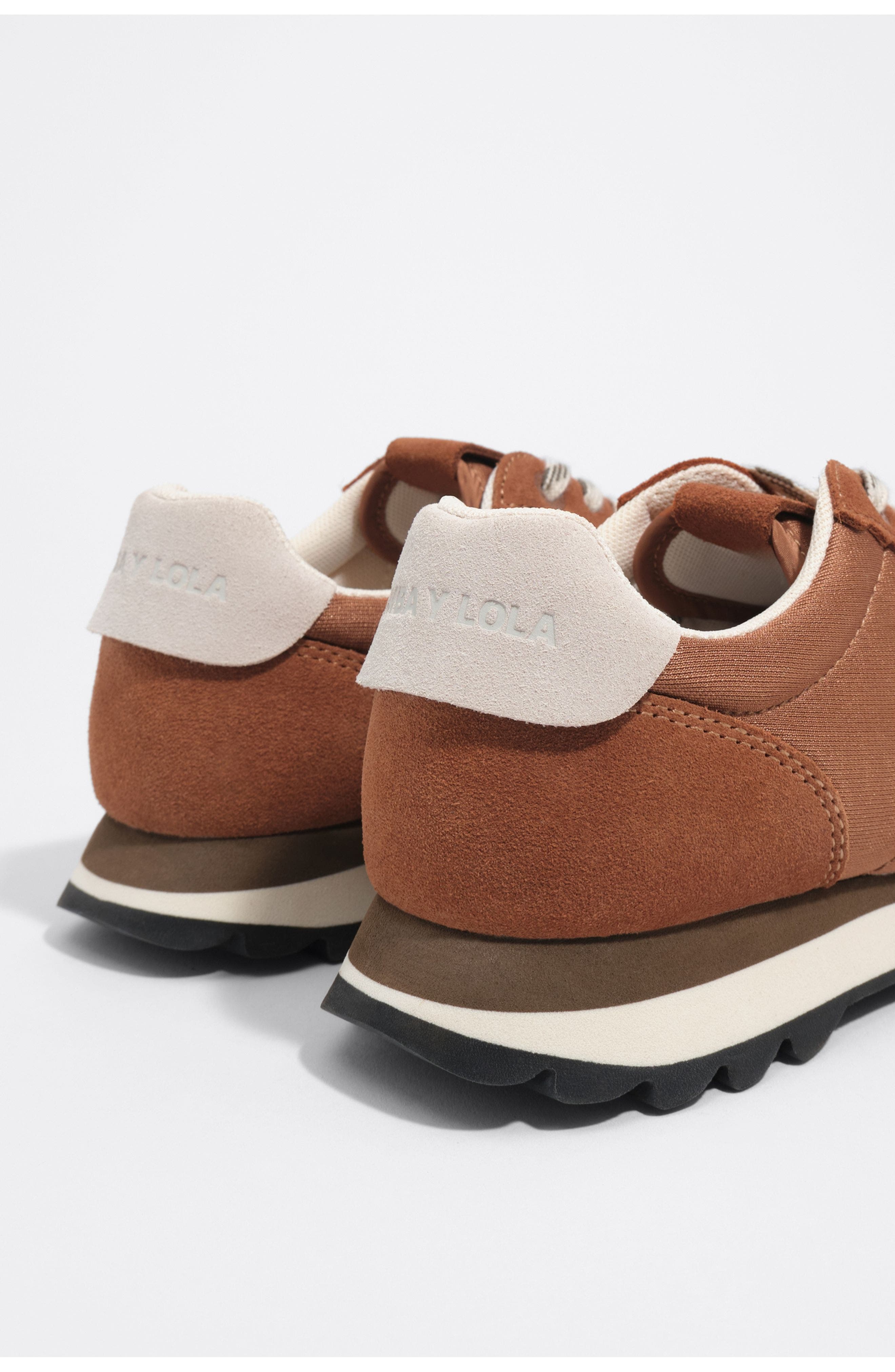 13 18 retro trainer, Alternate, color, TAN