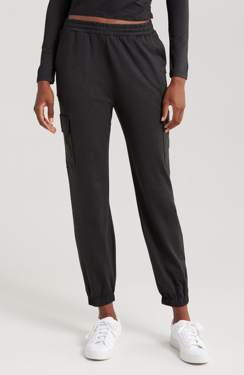 Vuori Boyfriend Cargo Joggers, Main, color, Black Heather