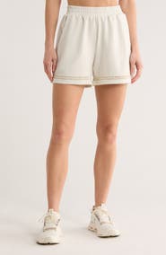 ELIE ELIE TAHARI Inset Trim Pull-On Shorts