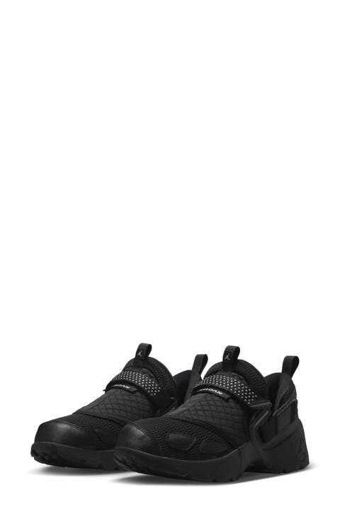 Trunner LX Sneaker