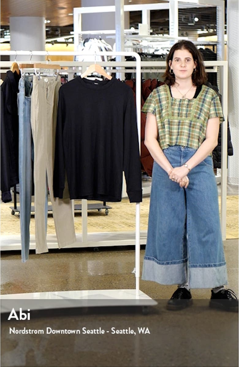 Essential Long Sleeve T-Shirt, sales video thumbnail