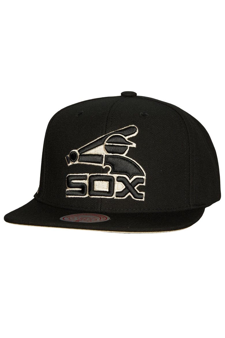 Men's Mitchell & Ness Black Chicago White Sox Cooperstown Collection True Classics Snapback Hat, Main, color, Black