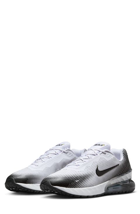 Air Max Phoenix Sneaker (Men)