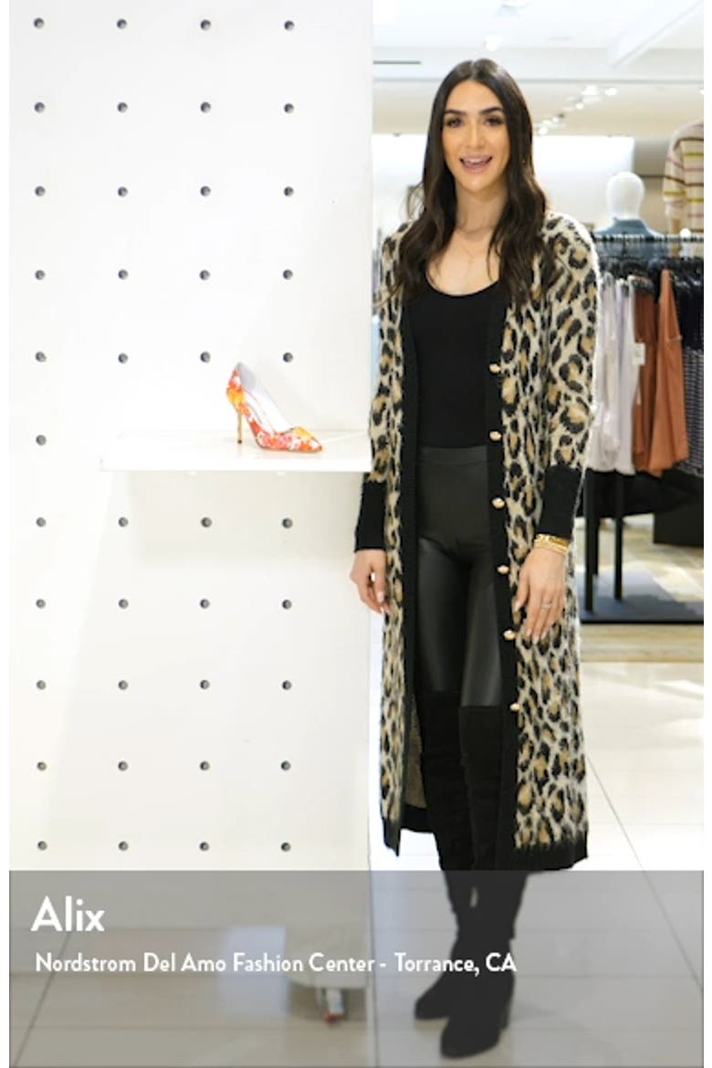 BB Pointed Toe Pump video