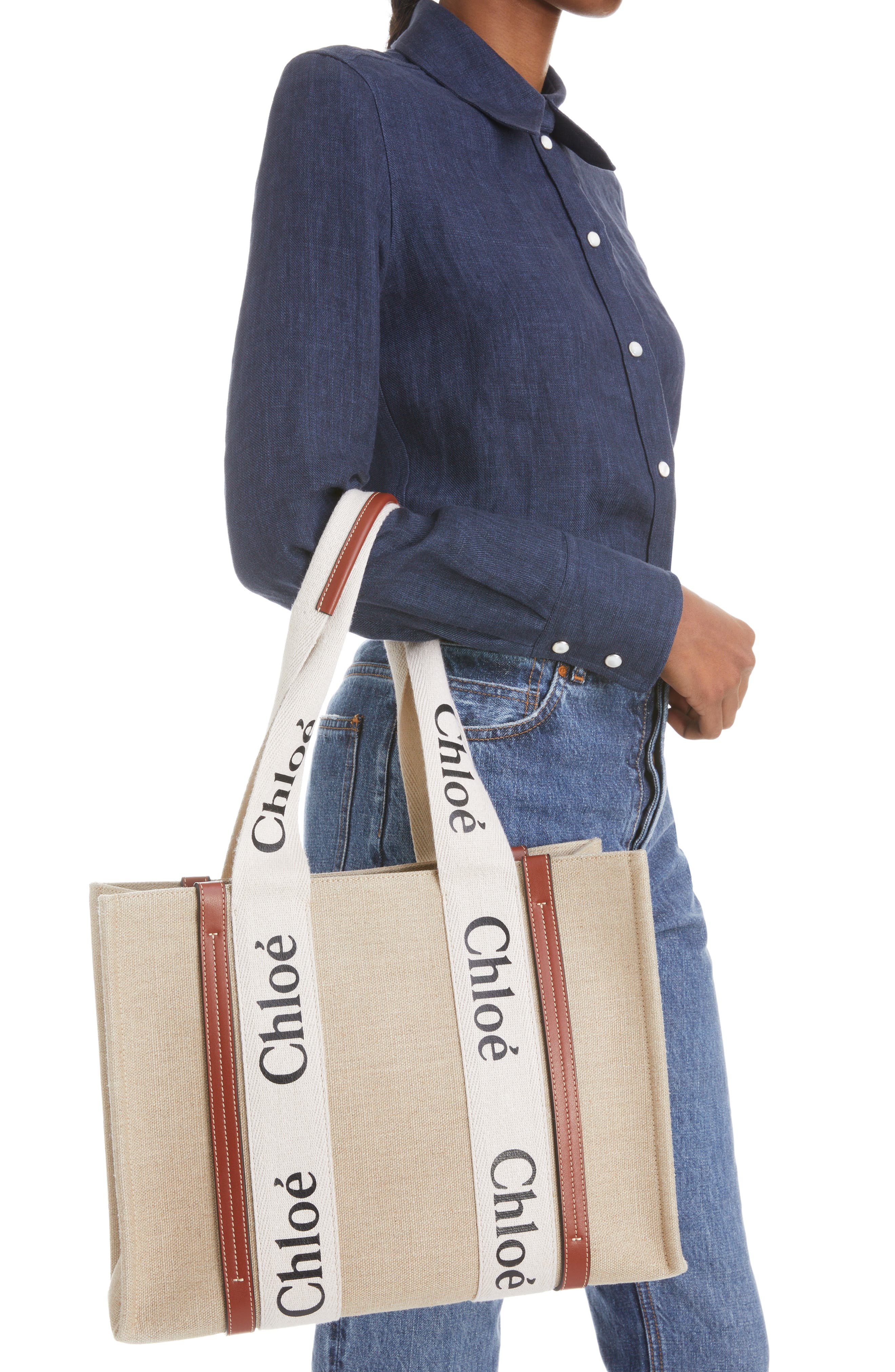 Chloé Medium Woody Linen Tote, Alternate, color, White - Brown 1