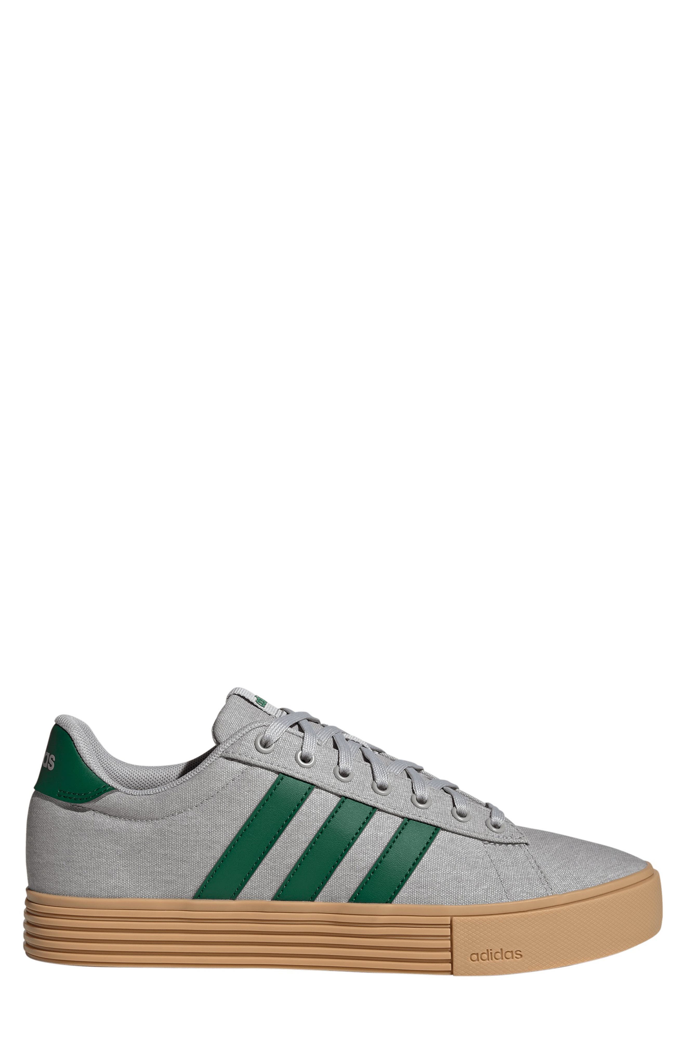 Gender Inclusive Daily 4.0 Sneaker, Alternate, color, GREY/ GUM/ COLLEGIATE GREEN