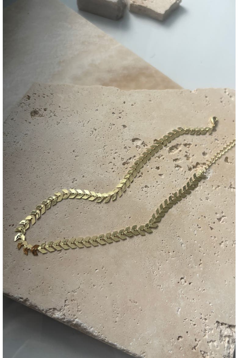 Fishtail Chain Necklace, Alternate, color, GOLD