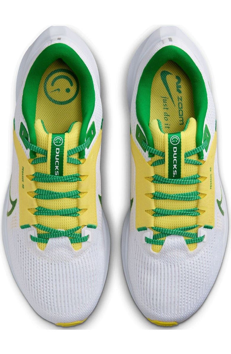 Nike Unisex Nike White Oregon Ducks Zoom Pegasus 40 Running Shoe, Alternate, color,