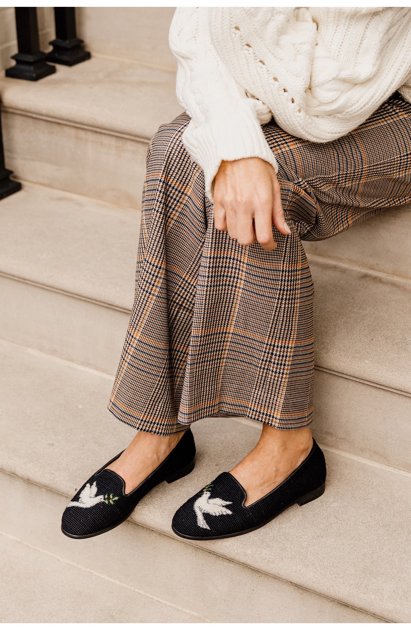 ByPaige BY PAIGE Needlepoint Dove Flat, Alternate, color, Black