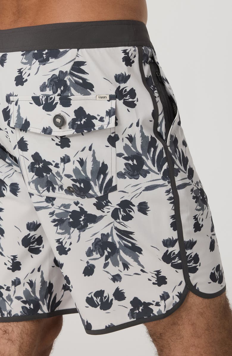 Vuori Cruise Hybrid Board Shorts, Alternate, color, Frost Grey Fleur