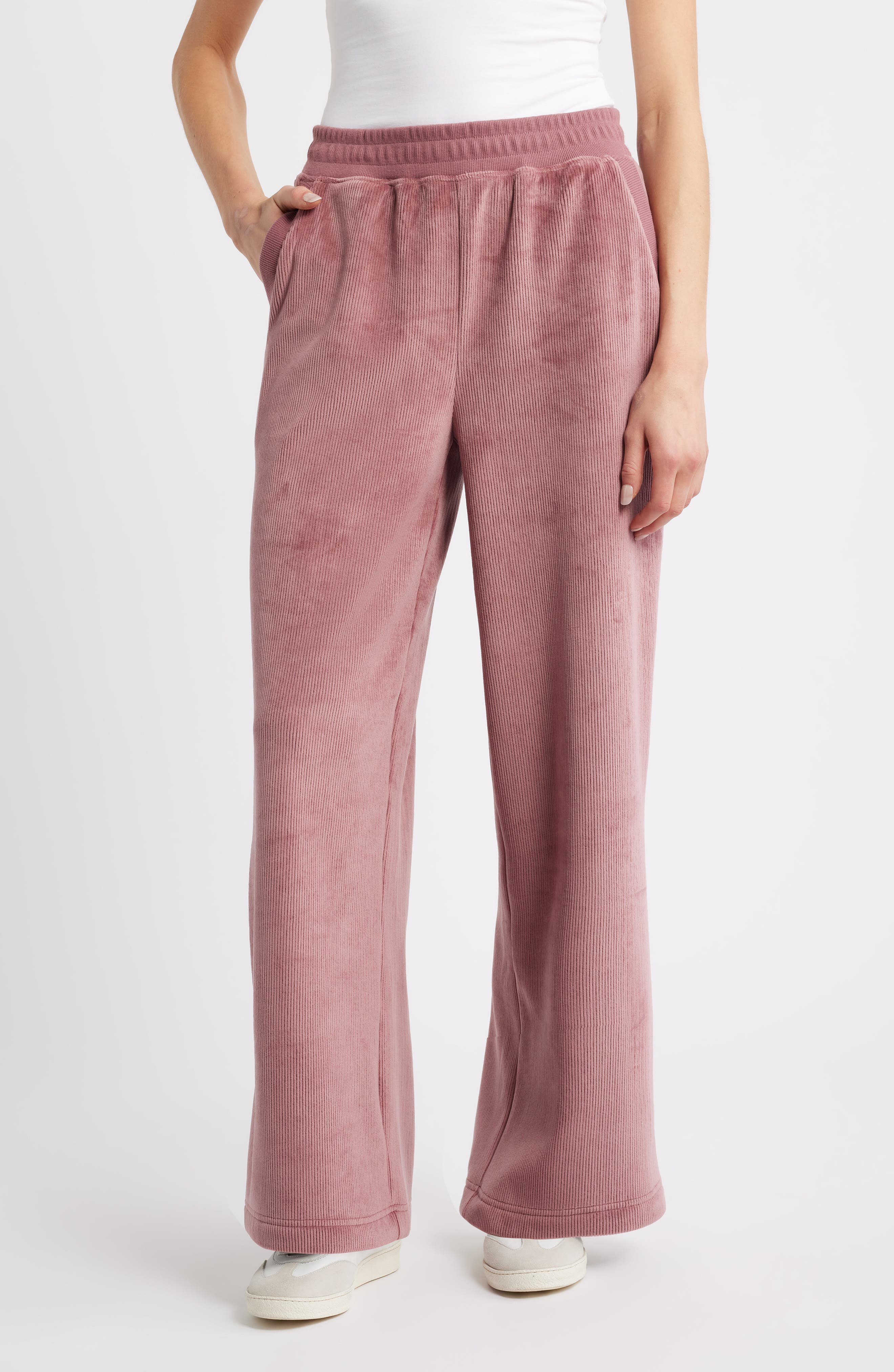 DUSTY ROSE