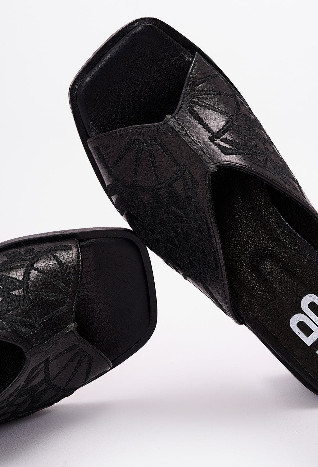 Unconvinced Slide Sandal, Alternate, color, Black