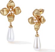 RETRO CHIC Iris Blossom Pearl Earrings