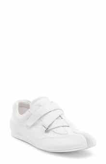 Planeta Split Toe Sneaker