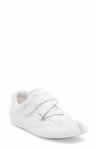 Planeta Split Toe Sneaker