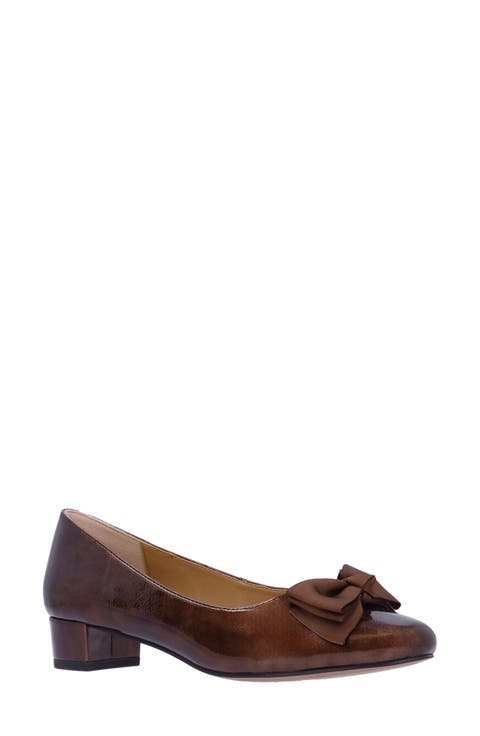 Cameo Bow Pump (Women)
