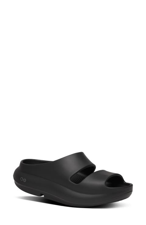 OOyea Slide Sandal (Women)