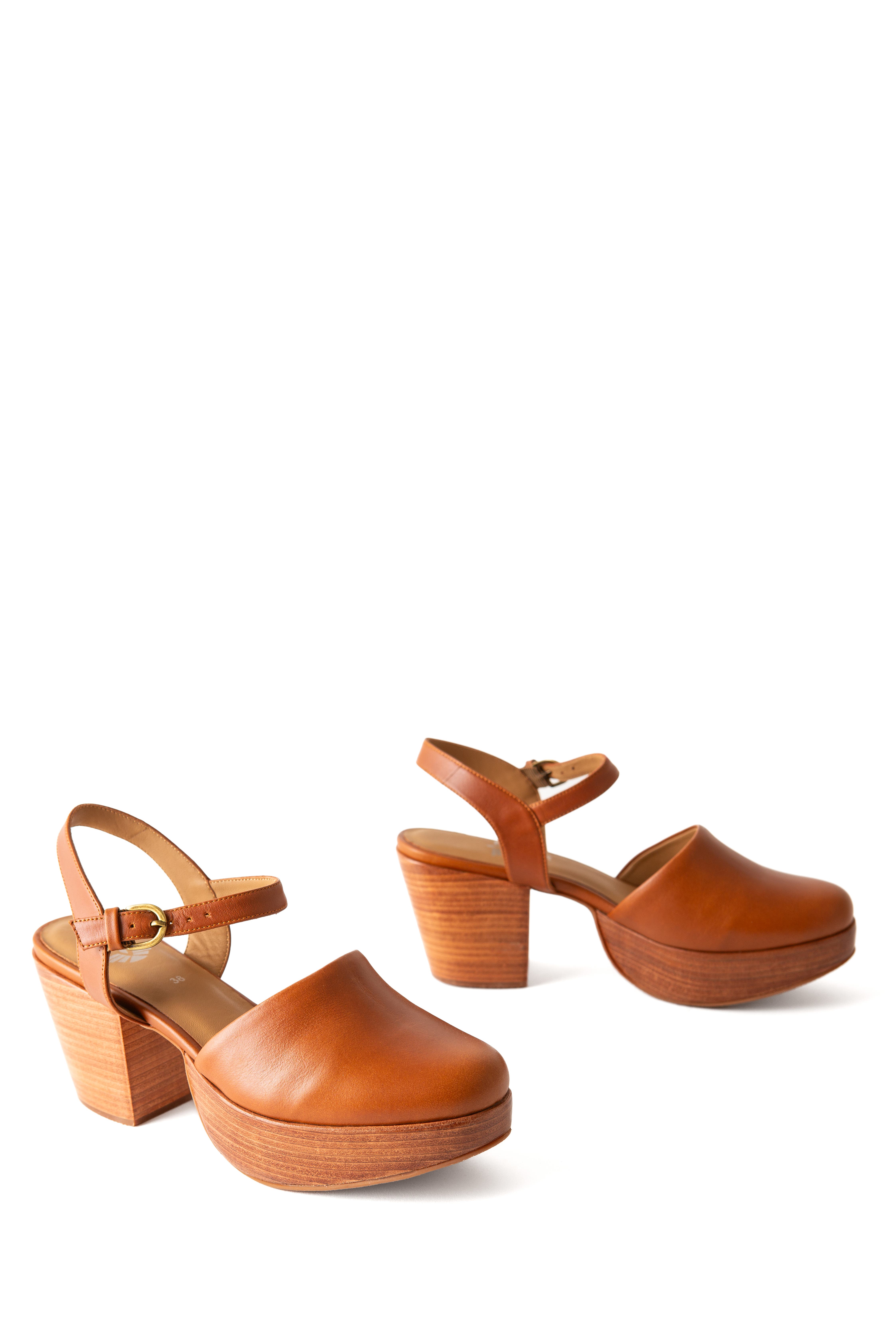 Fortress Willow Mary Jane Platform Clog, Alternate, color, Whiskey