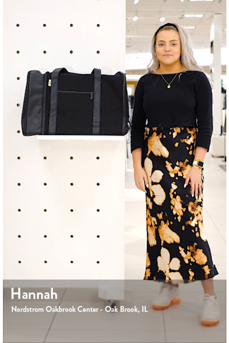 The Duffle Multifunction Bag video