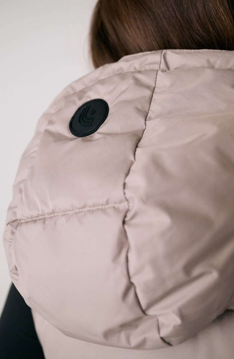 Lole London Waterproof 700 Fill Power Hooded Down Vest, Alternate, color, Pebble