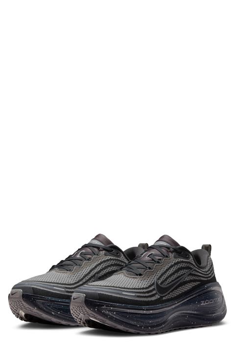 Vomero Plus Running Shoe