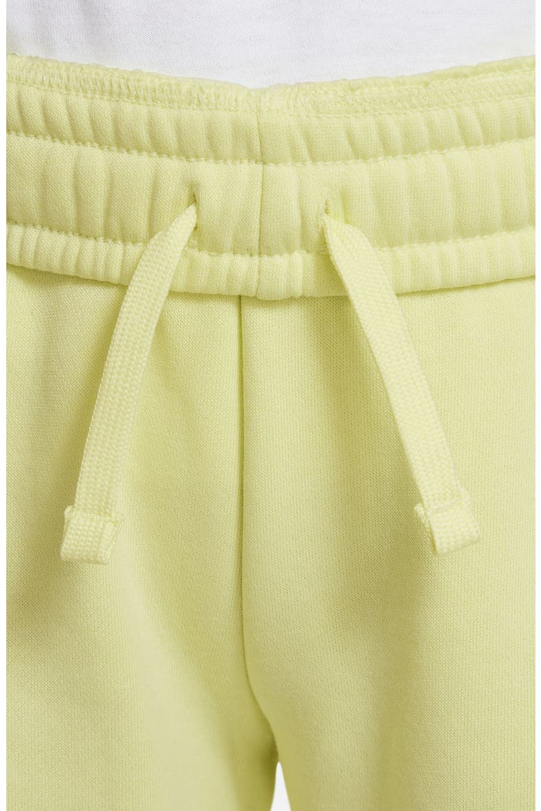 Kids' Sportswear Club Fleece Sweatpants, Alternate, color, LUMINOUS GREEN