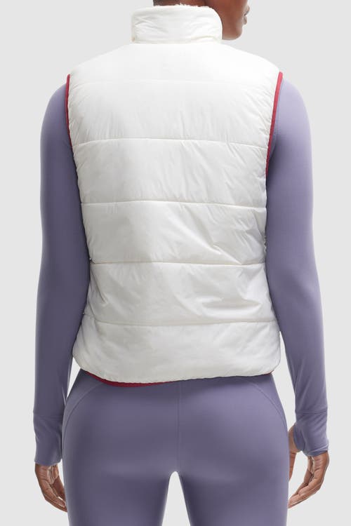 Peloton Cozy Fleece Reversible Vest In Pearl