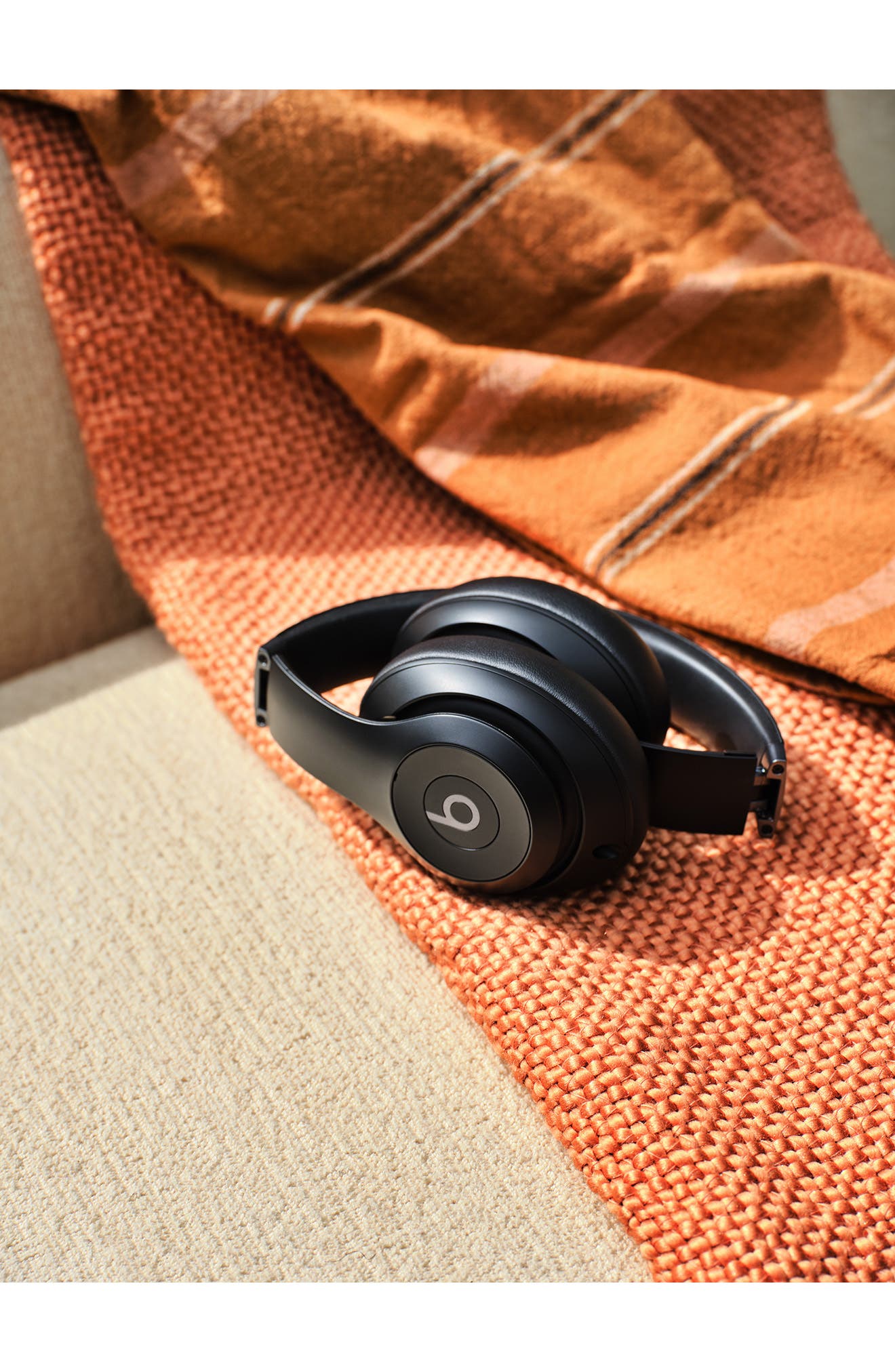 Studio Pro Wireless Noise Cancelling Headphones | Nordstrom