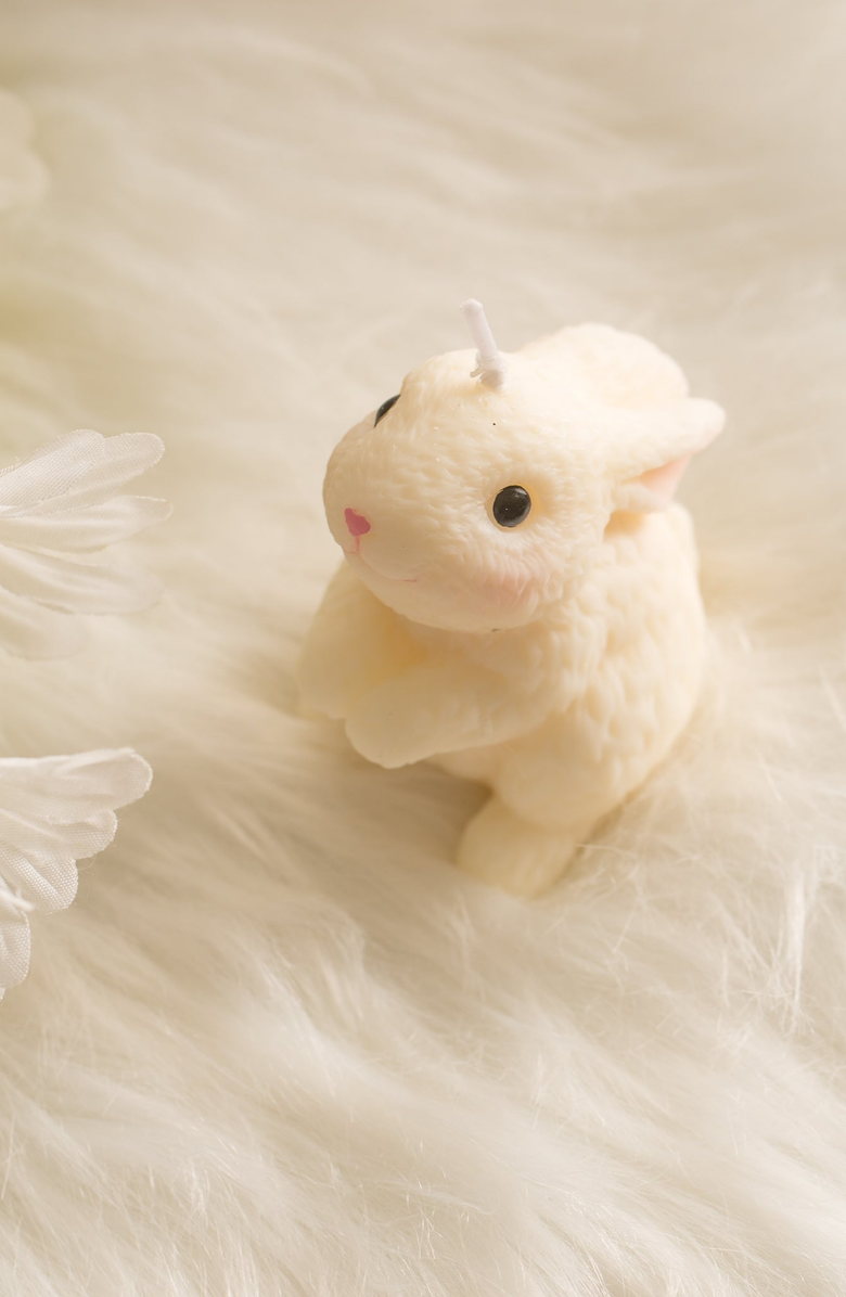 Southlake gifts Blushing Bunny Candle, Alternate, color, Looking Up