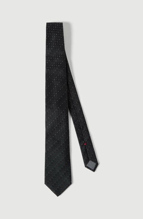 Patterned silk tie