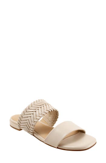 Trotters Nalane Slide Sandal In White