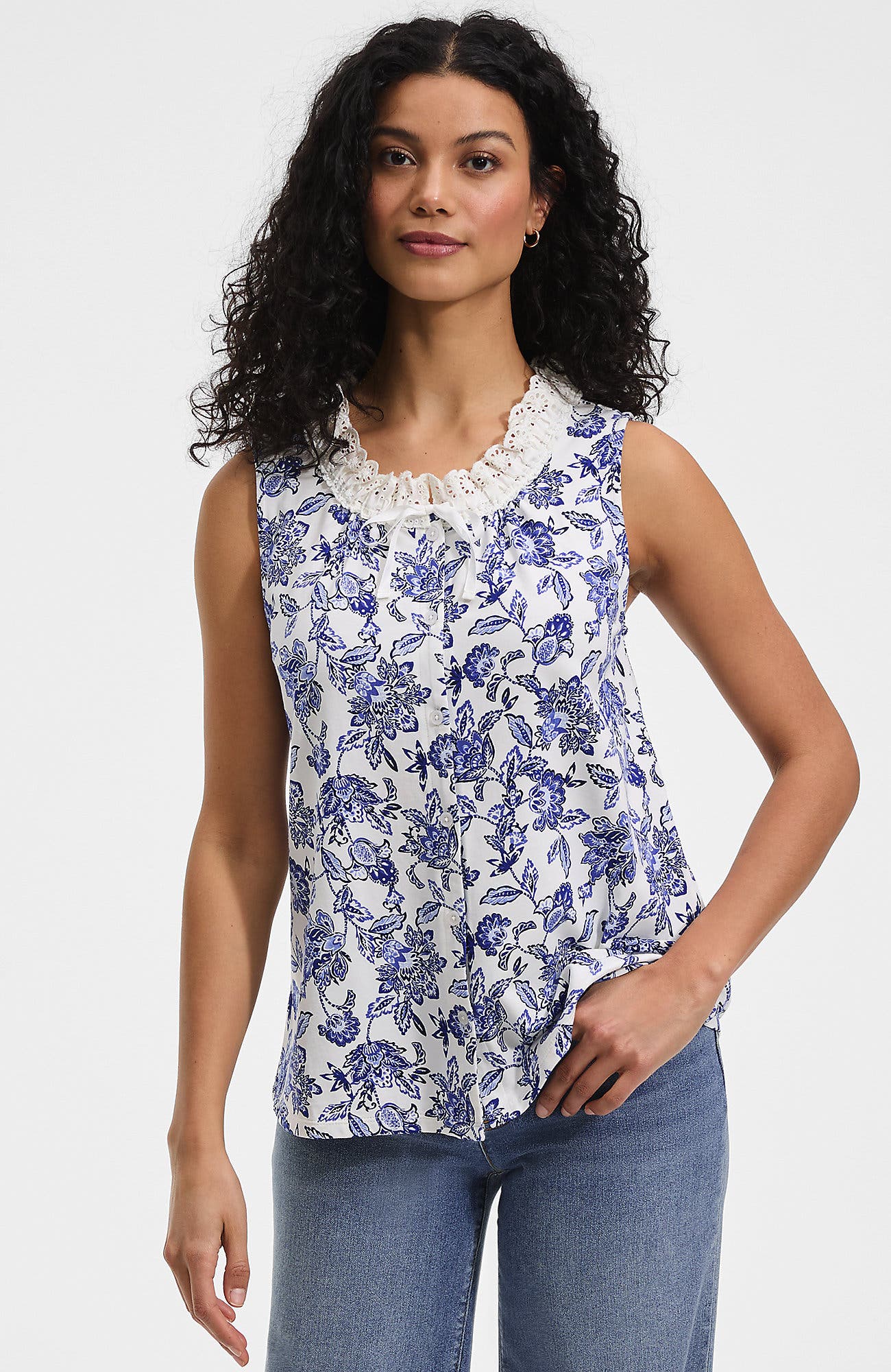 Ivory/Blue Vintage Floral