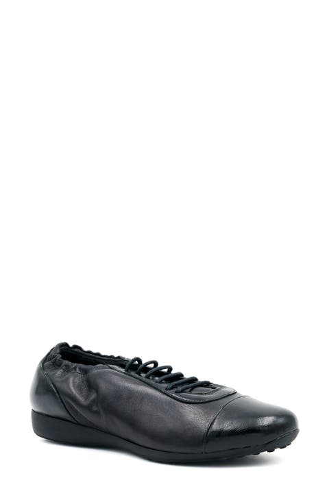 Jakob Leather Sneaker