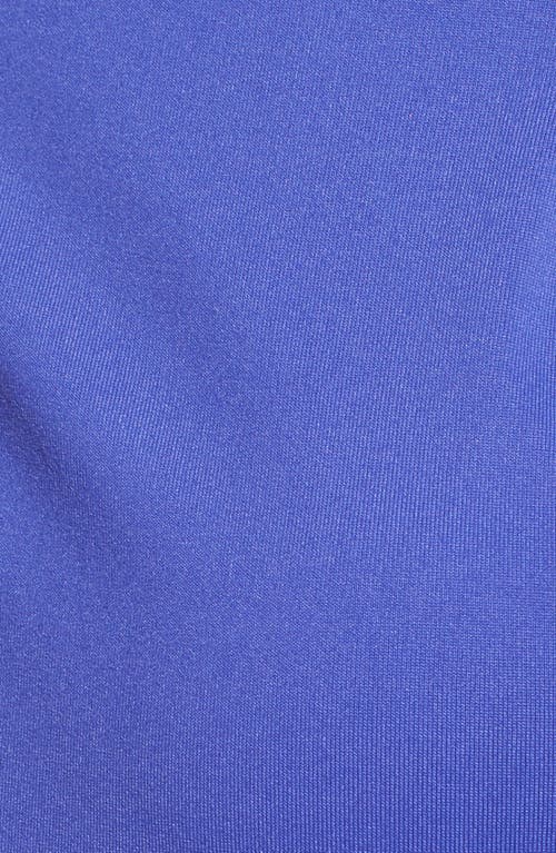 Leith Crossover Front Crop Top In Blue
