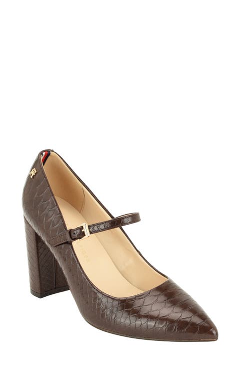 Aveniz Mary Jane Pump