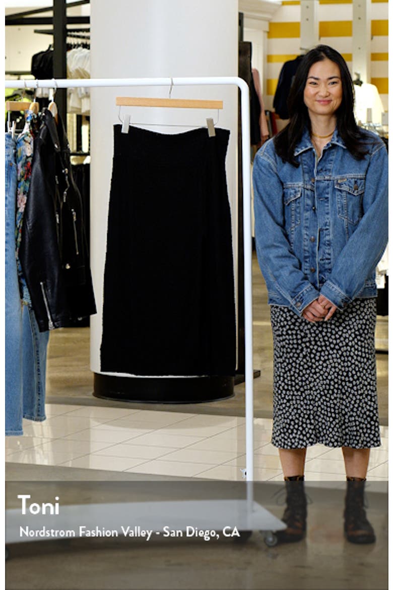 Valentina Jacquard Midi Skirt video