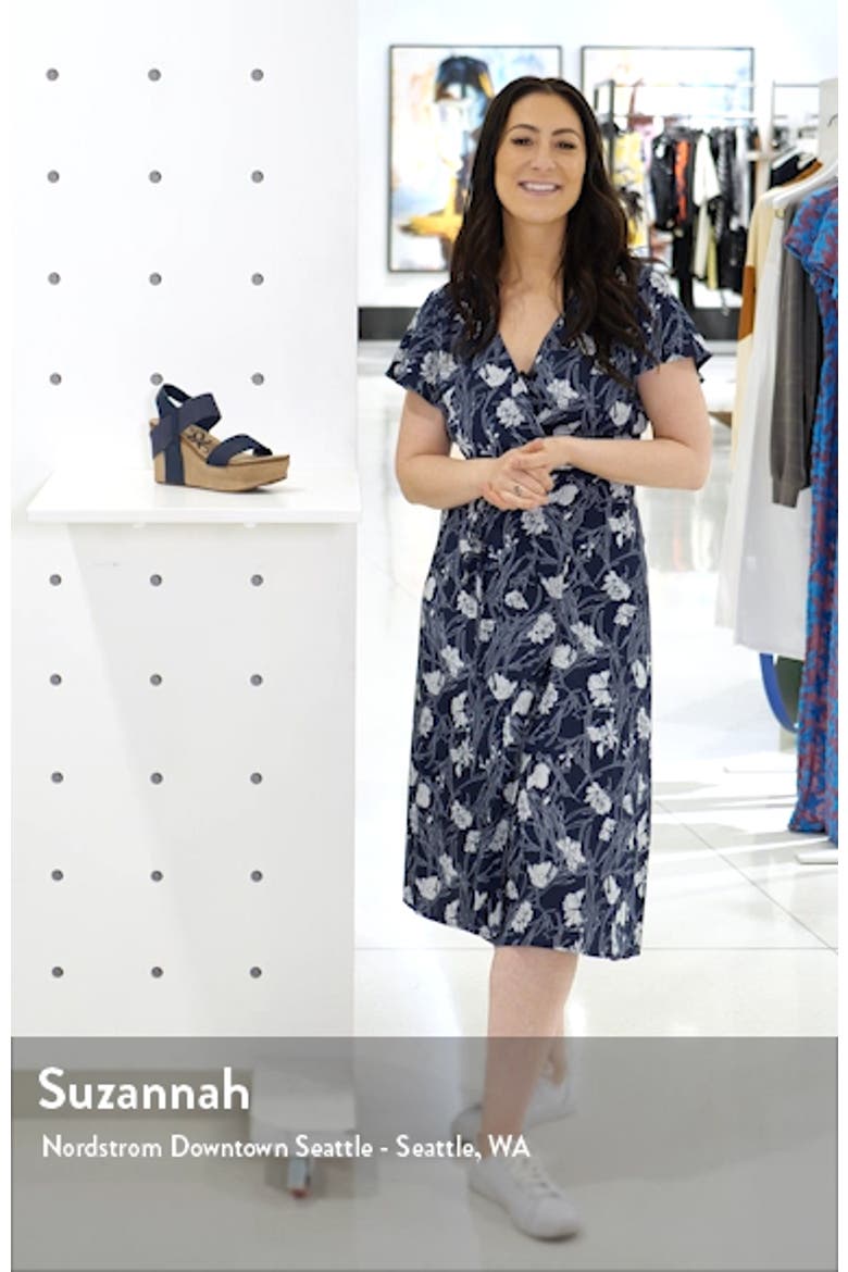 'Bushnell' Wedge Sandal video