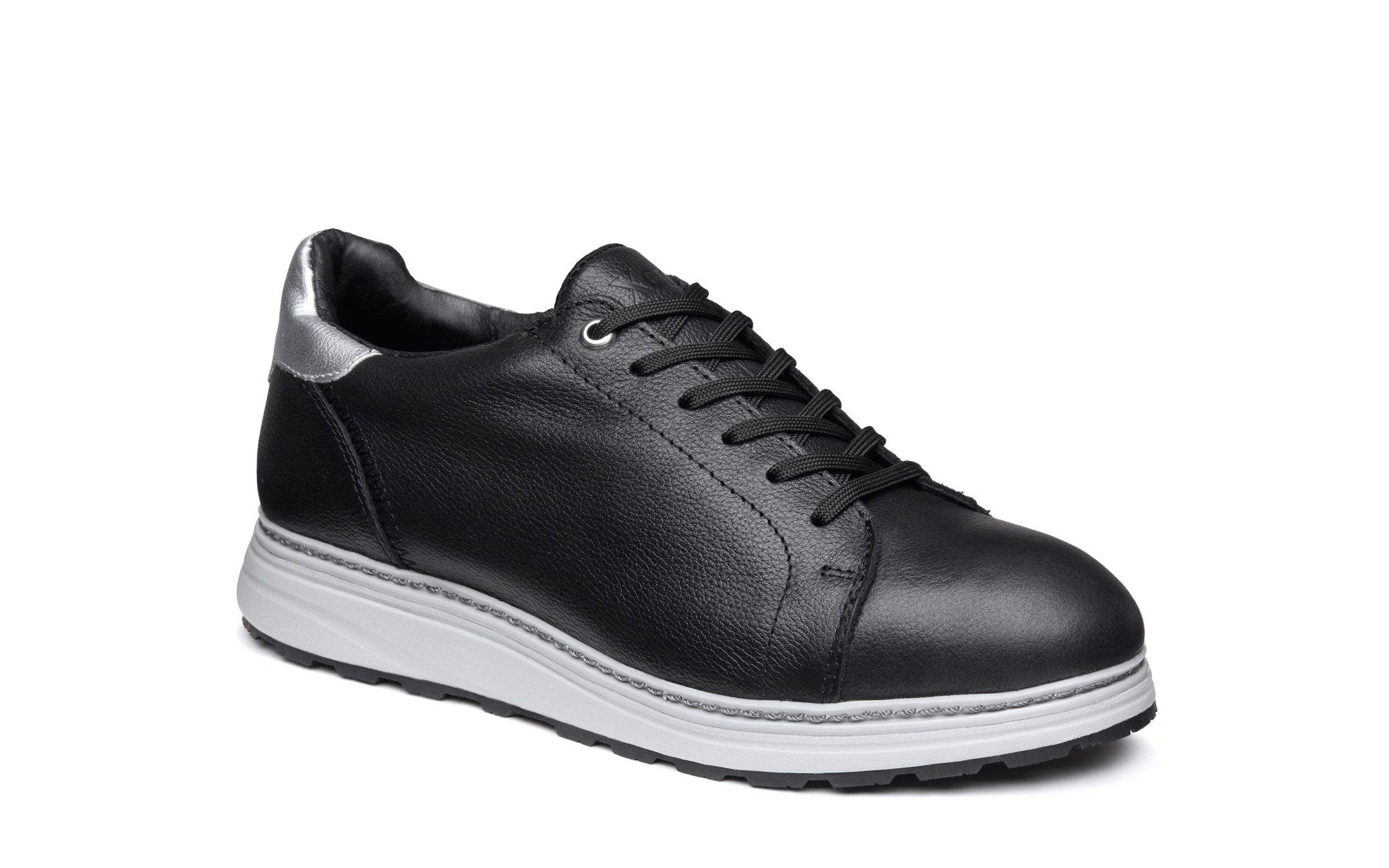 Xena Workwear Rogue Steel Toe Safety Sneaker, Alternate, color, Black