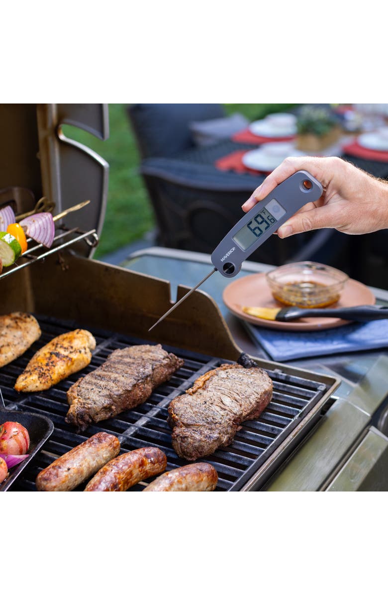 Maverick Extra Large LCD Thermocouple Thermometer, Alternate, color, Grey