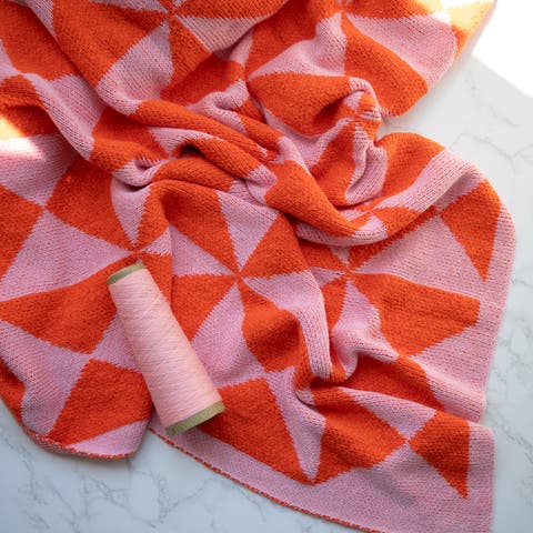 Trikona Organic Cotton Throw Blanket