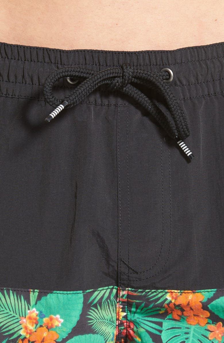 1901 'Fidalgo' Colorblock Scalloped Swim Trunks, Alternate, color, 