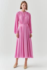 Exquise Kairi Chiffon Midi Dress