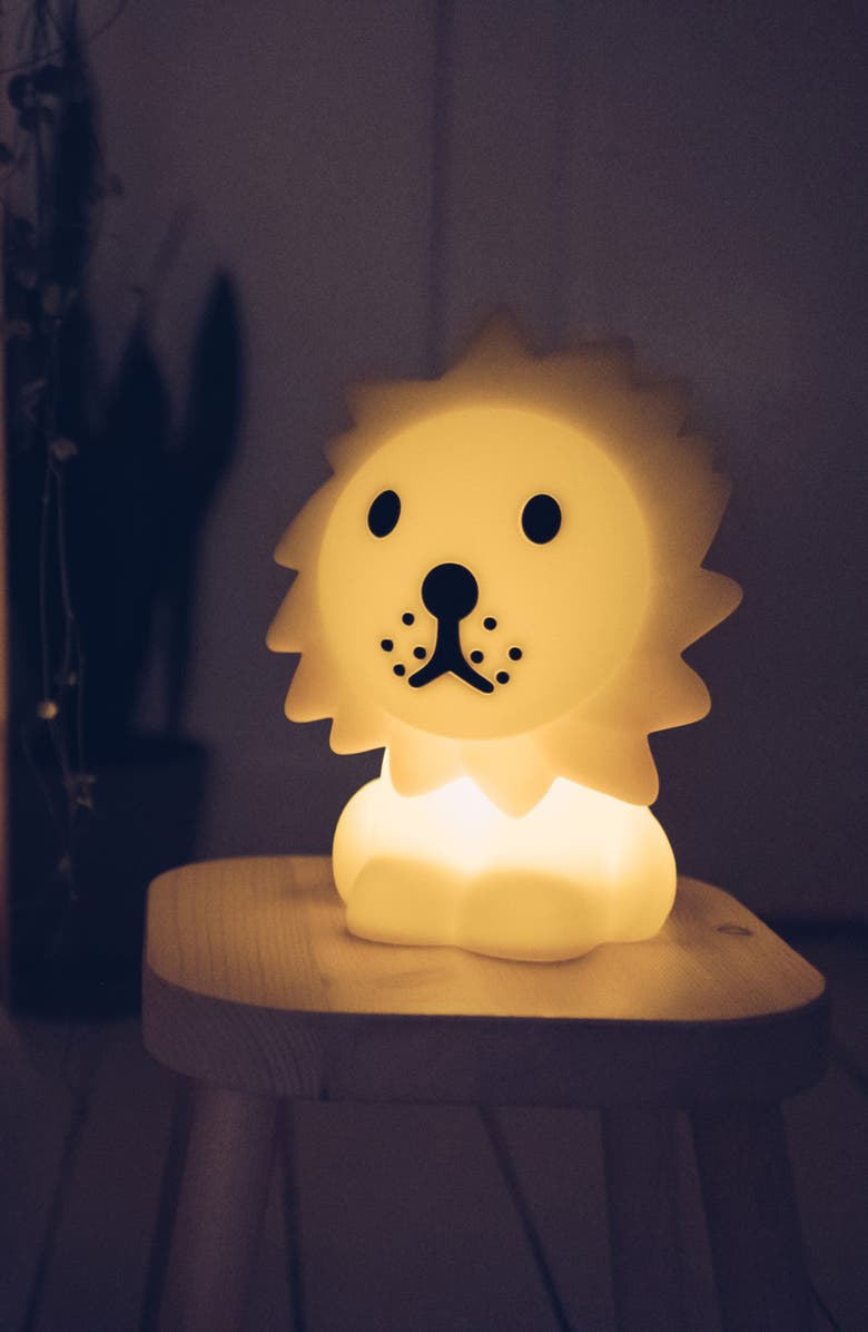 Mr Maria Lion First Rechargeable Portable Nightlight, Alternate, color, Yellow