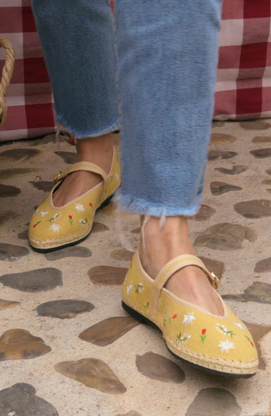 Pierre Mountain Garden Mary Jane Flat, Alternate, color, YELLOW