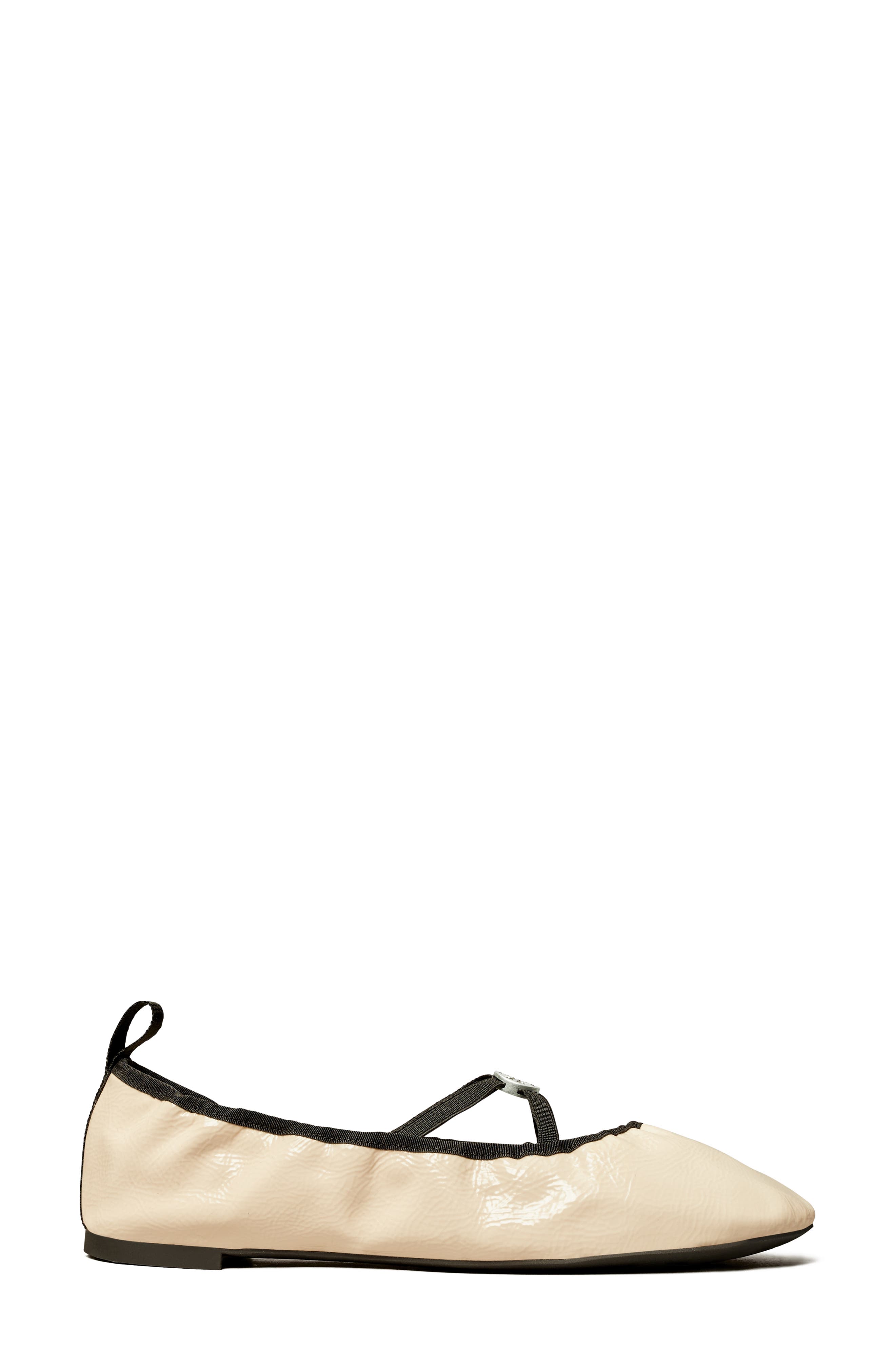 Scrunch Ballet Flat, Alternate, color, NEW CREAM/ PERFECT BLACK