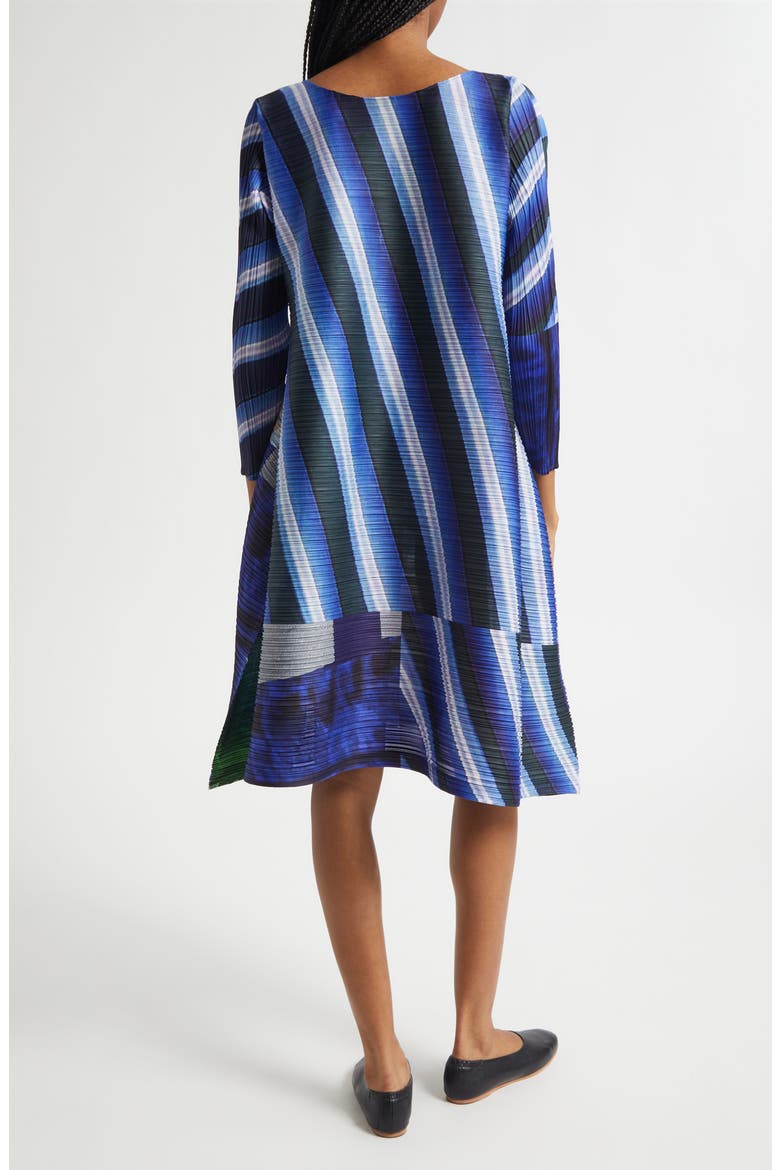 City Collage Pleated Dress, Alternate, color, GRAY X NAVY