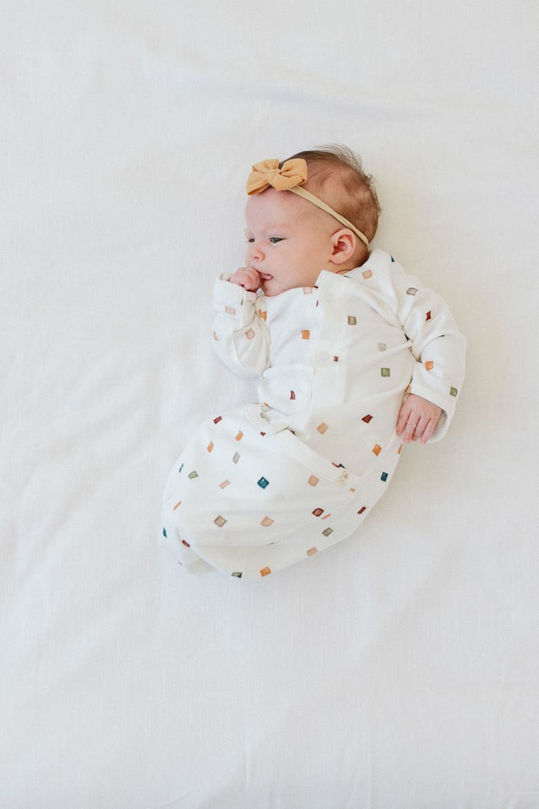 Goumi 24 Hour Convertible Sleeper Baby Gown, Alternate, color, City Blocks