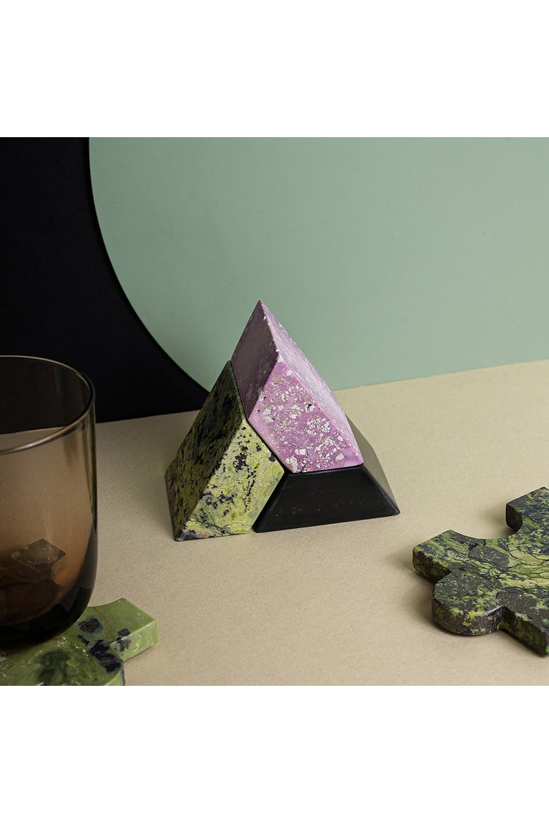 Triangle Gemstone Puzzle, Alternate, color, Lila Black