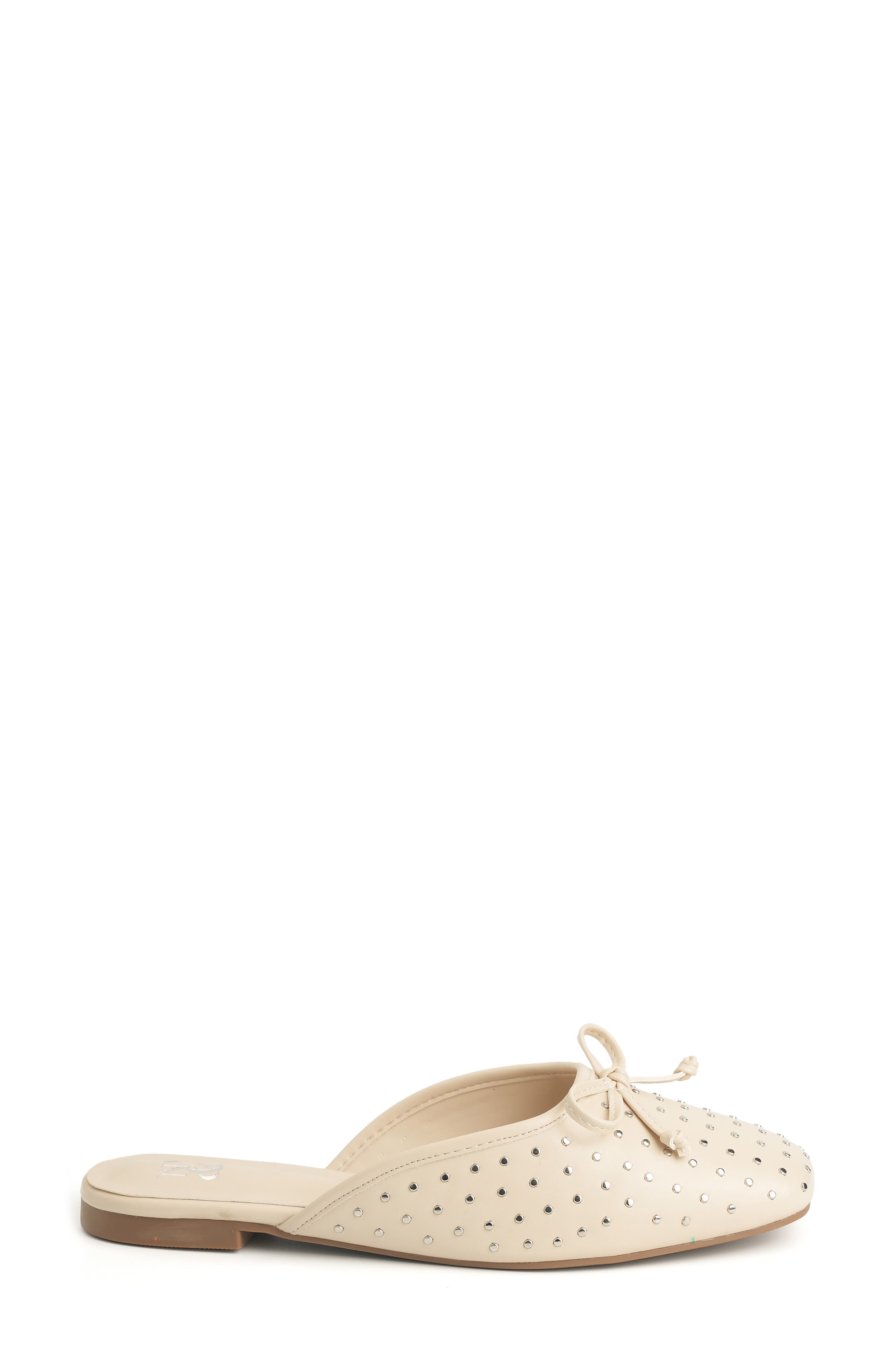 Lia Mule, Alternate, color, IVORY